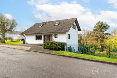 Mehrfamilienhaus zum Kauf 349.000 € 7 Zimmer 184 m² 1.051 m² Grundstück Neunkirchen Neunkirchen-Seelscheid 53819