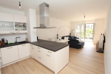 Terrassenwohnung zur Miete 1.550 € 2 Zimmer 69 m² EG Ferdinand-Happ-Str Ostend Frankfurt am Main 60314