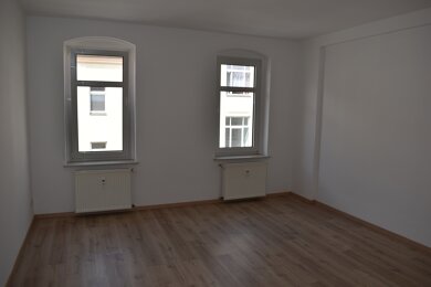 Wohnung zur Miete 347 € 2 Zimmer 63 m² 2. Geschoss Hohenstein-Ernstthal Hohenstein-Ernstthal 09337