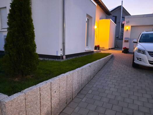 Mehrfamilienhaus zum Kauf provisionsfrei 590.000 € 7 Zimmer 204 m² Denkingen 78588