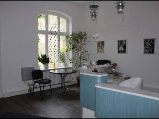 Praxis zum Kauf 195.000 € 5 Zimmer 147 m² Bürofläche Lauenburg/Elbe 21481