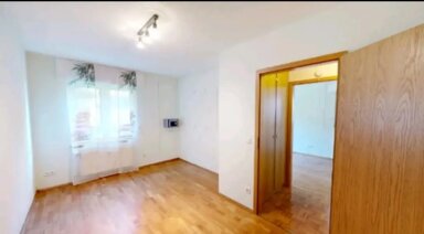 Wohnung zur Miete 700 € 3 Zimmer 90 m² frei ab sofort Fauststr. Urbach Köln 51145