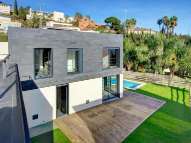 Villa zum Kauf Provisionsfrei 2.150.000 € 8 Zimmer 447 m² 695 m² Grundstück Esplugues de Llobregat 08950