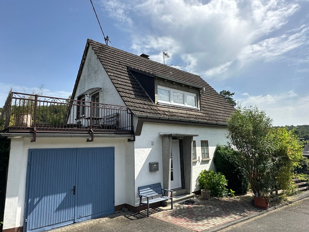 Einfamilienhaus zum Kauf 249.000 € 4 Zimmer 120 m²<br/>Wohnfläche 706 m²<br/>Grundstück Reichenstein Puderbach / Reichenstein 56305