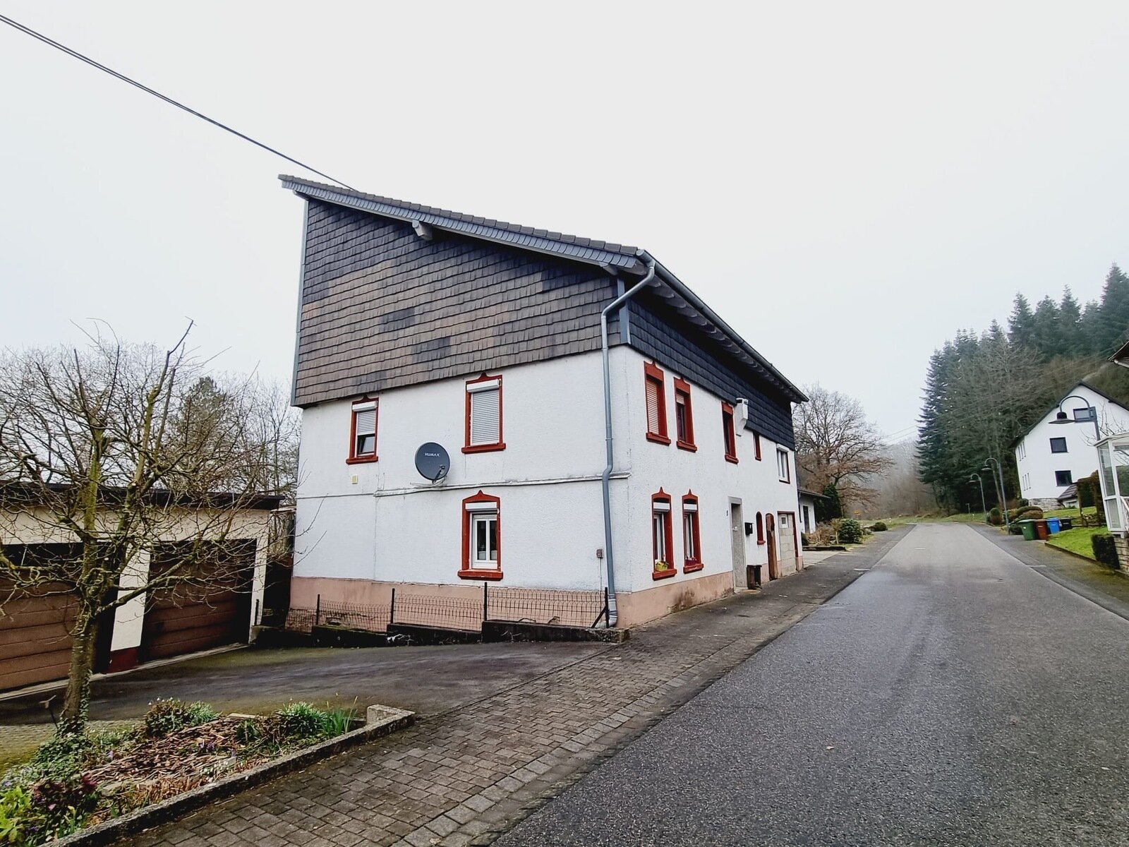 Einfamilienhaus zum Kauf 165.000 € 5 Zimmer 140 m²<br/>Wohnfläche 443 m²<br/>Grundstück Marienhausen 56269