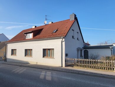 Einfamilienhaus zum Kauf 187.500 € 6 Zimmer 125 m² 305 m² Grundstück Niemegk Niemegk 14823