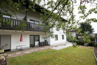 Mehrfamilienhaus zum Kauf 399.000 € 9 Zimmer 235 m² 453 m² Grundstück Regen Regen 94209