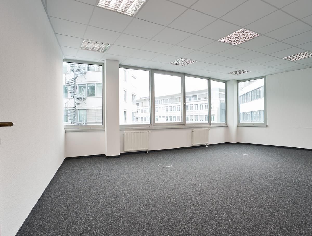 Bürofläche zur Miete 6,50 € 496,1 m²<br/>Bürofläche Stresemannallee 4B Hammfeld Neuss 41460