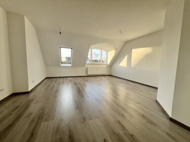 Maisonette zur Miete 525 € 2 Zimmer 69,1 m² 4. Geschoss frei ab 16.02.2025 Königstraße 5 Vier Wälle Krefeld 47798