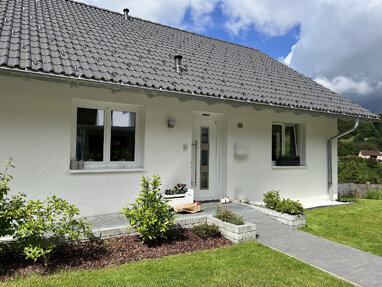 Einfamilienhaus zum Kauf 660.000 € 5,5 Zimmer 155,5 m² 611 m² Grundstück Stühlingen Stühlingen 79780