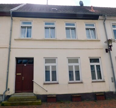 Reihenmittelhaus zum Kauf Provisionsfrei 120.000 € 4 Zimmer 90 m² 68 m² Grundstück Parchim Parchim 19370