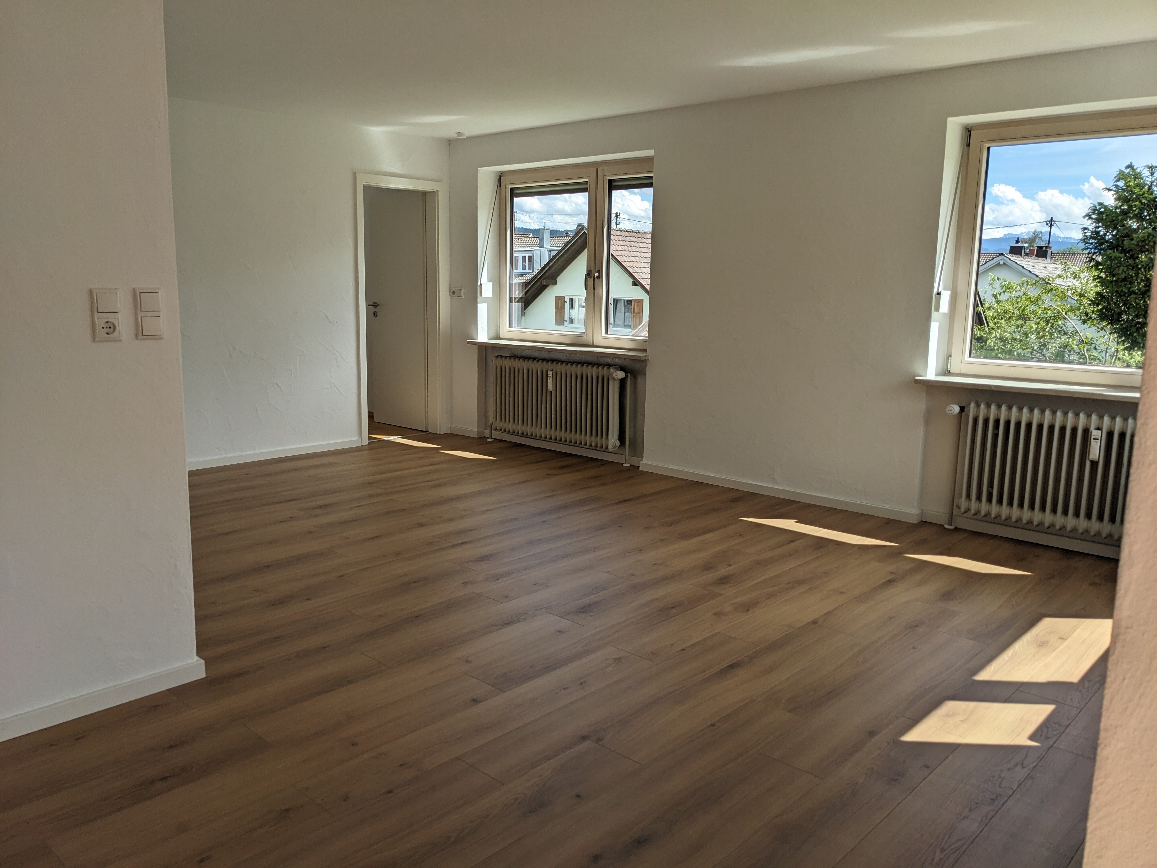 Wohnung zur Miete 825 € 3 Zimmer 75 m²<br/>Wohnfläche 1. Stock<br/>Geschoss Ab sofort<br/>Verfügbarkeit Lindenhöhe Durach Durach 87471