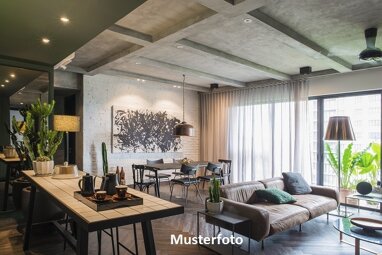 Einfamilienhaus zum Kauf Zwangsversteigerung 467.000 € 1 Zimmer 115 m² 379 m² Grundstück Emst-Ost Hagen 58093