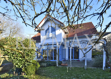 Einfamilienhaus zum Kauf 699.000 € 8 Zimmer 210,1 m² 600 m² Grundstück Würges Bad Camberg 65520