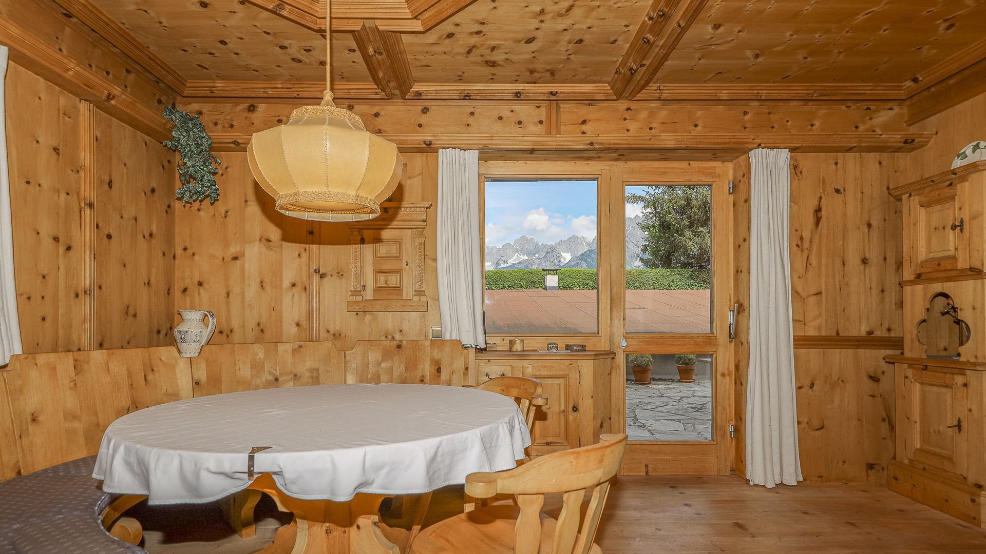 Einfamilienhaus zum Kauf 2.250.000 € 5 Zimmer 162 m²<br/>Wohnfläche 1.368 m²<br/>Grundstück Oberndorf in Tirol 6372