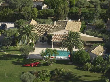 Einfamilienhaus zum Kauf 10 Zimmer 363 m² 6.545 m² Grundstück Zone Est Diffuse Saint Tropez 83990