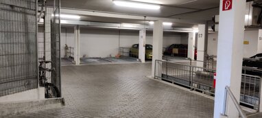 Duplex-Garage zur Miete Provisionsfrei 80 € Untere Bahnhofstr. 58 Germering Germering 82110