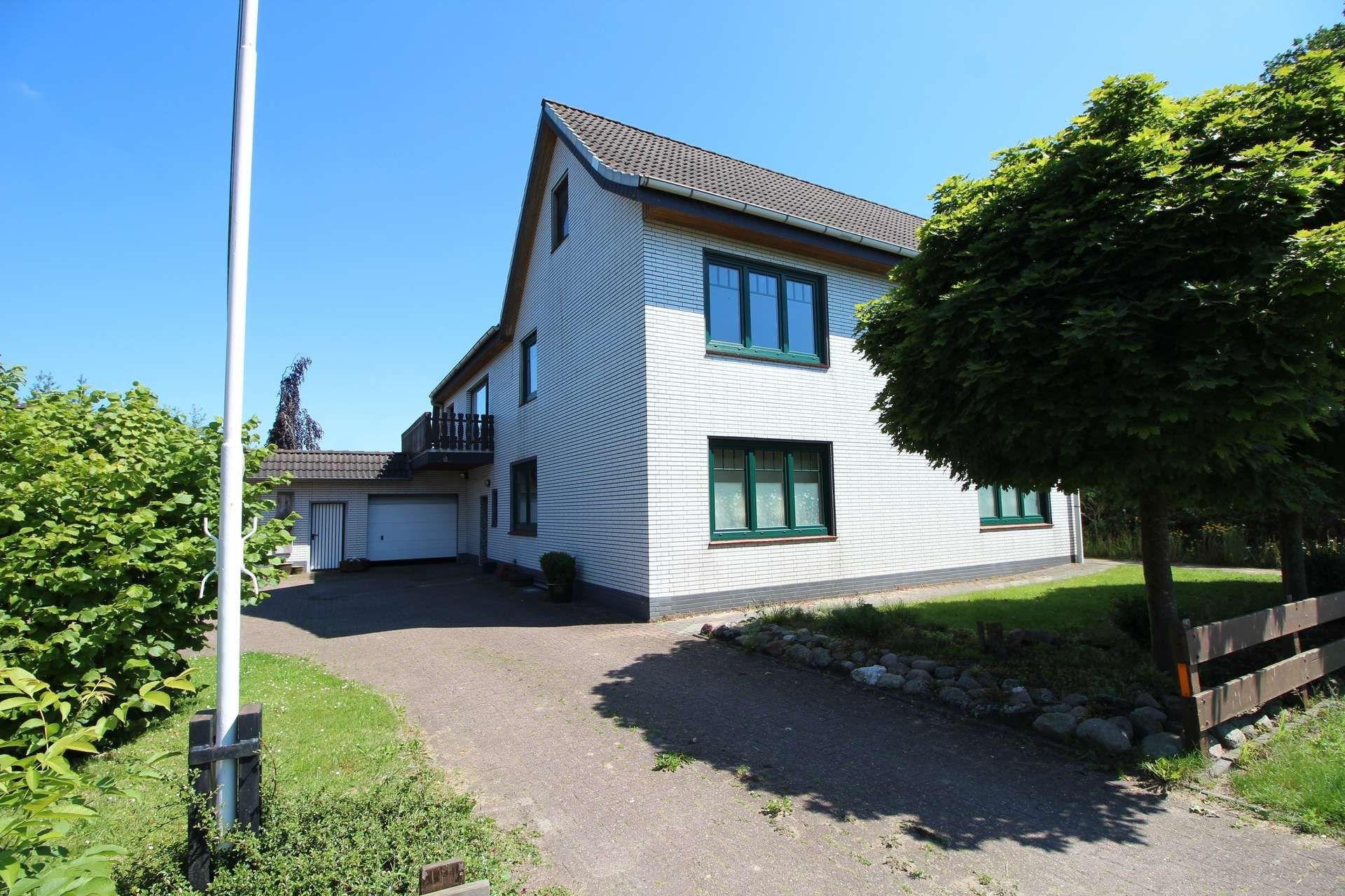 Mehrfamilienhaus zum Kauf 8 Zimmer 270 m²<br/>Wohnfläche 1.625 m²<br/>Grundstück Hollen Beverstedt 27616