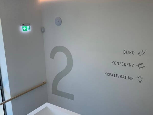 Bürogebäude zur Miete - Erstbezug 576 € 2 Zimmer 72 m² Bürofläche Naila 95119