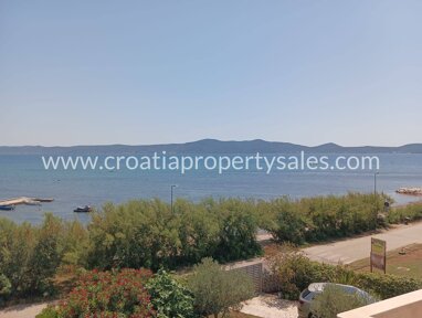 Haus zum Kauf 1.650.000 € 13 Zimmer 520 m² 480 m² Grundstück Zadar 23000
