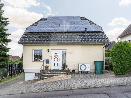 Einfamilienhaus zum Kauf 325.000 € 4 Zimmer 109 m² 413 m² Grundstück Müllenbach Marienheide 51709