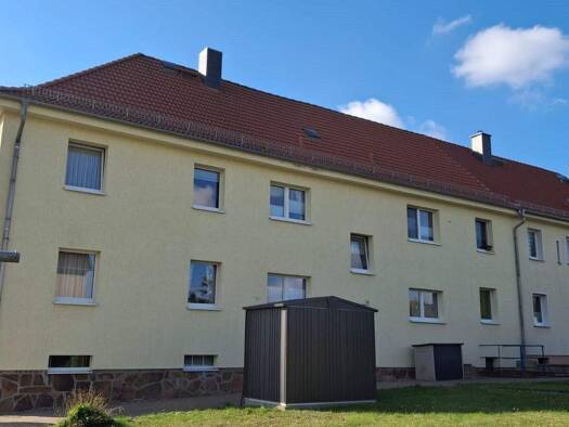 Mehrfamilienhaus zum Kauf 220.000 € 12 Zimmer 260 m² 692 m² Grundstück Hartha 04746