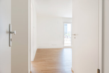 Wohnung zur Miete 1.695 € 2 Zimmer 56,5 m² Erdgeschoss Leopoldstr. 204b Neufreimann München 80804