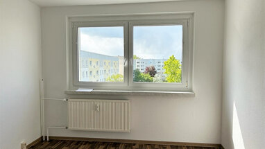 Wohnung zur Miete 294 € 2 Zimmer 51,9 m² 4. Geschoss Gustav-Staude-Straße 19 Silberhöhe Halle 06132