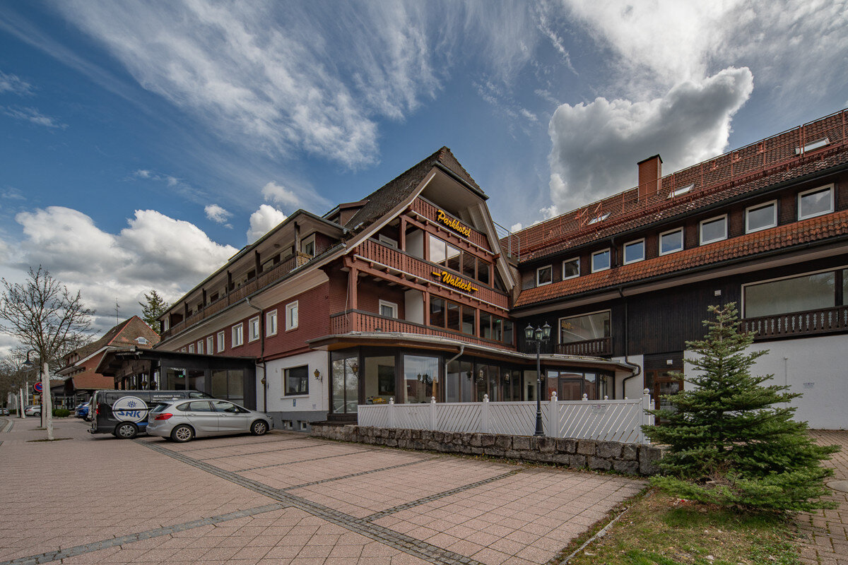 Hotel zum Kauf 3.190.000 € 47 Zimmer 3.587 m² Grundstück Titisee Titisee-Neustadt 79822