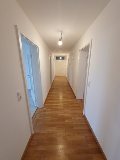 Wohnung zur Miete 985 € 4 Zimmer 122,1 m² Domberg Bamberg 96052