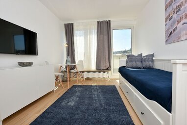 Wohnung zur Miete Wohnen auf Zeit 1.190 € 1 Zimmer 30 m² frei ab 01.08.2024 Hölderlinplatz Stuttgart 70174