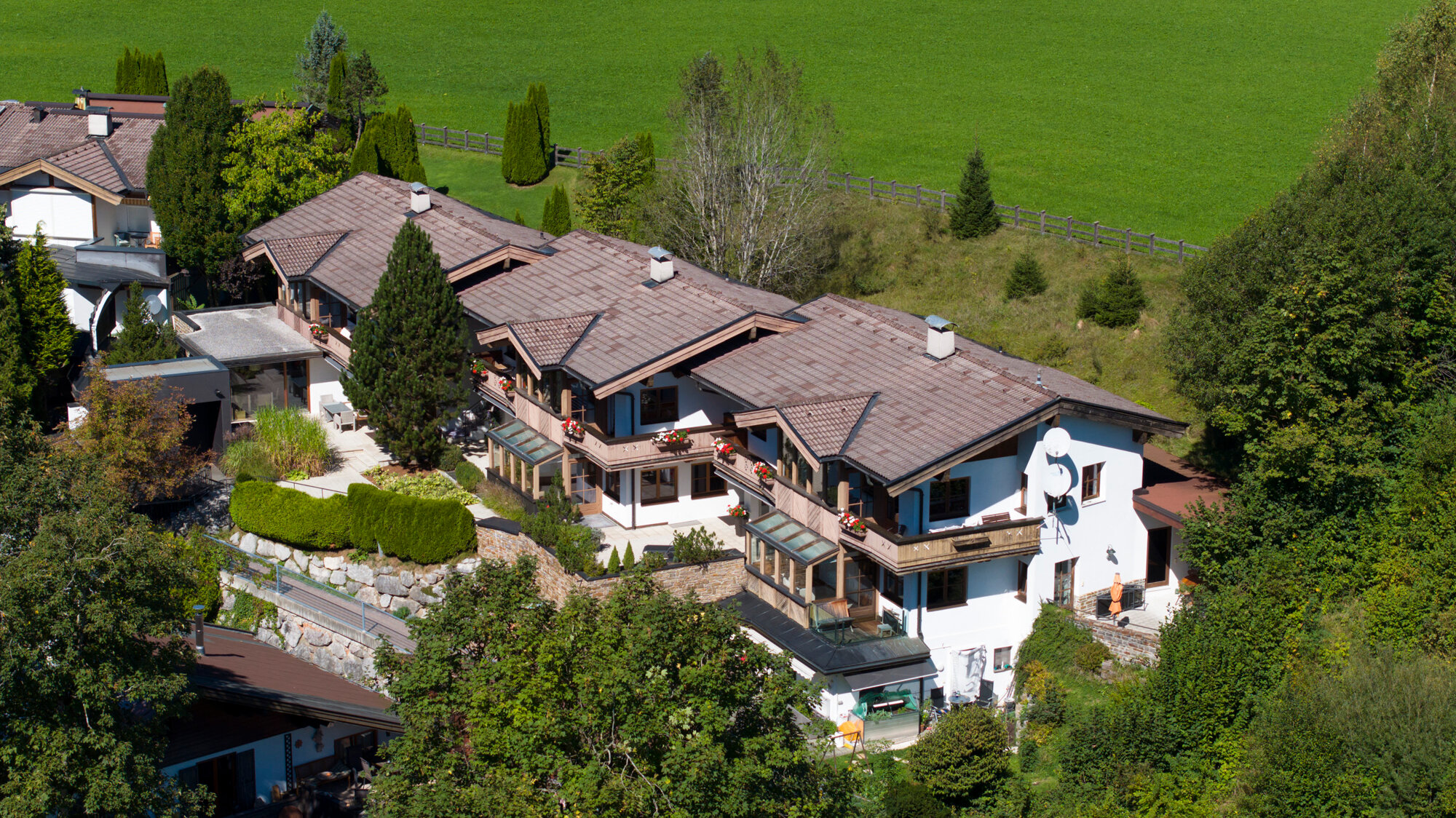 Mehrfamilienhaus zum Kauf 21 Zimmer 800 m²<br/>Wohnfläche 2.188 m²<br/>Grundstück Kirchdorf in Tirol 6382