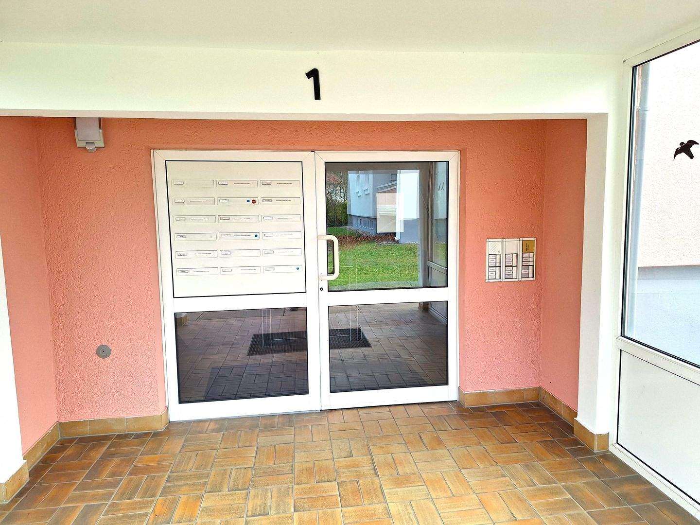 Immobilie in Cottbus - Chóśebuz - Kleine, freundliche Eigentumswohnung, gemütlich und sehr gepflegt - Bild 4