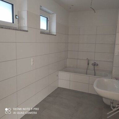 Wohnung zur Miete 700 € 3 Zimmer 92 m² frei ab sofort Markgrafenstraße 37 Nordstadt - Stadtviertel 083 Pforzheim 75177