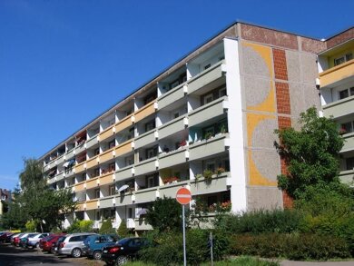 Wohnung zur Miete 385 € 3 Zimmer 70,5 m² 4. Geschoss frei ab 01.03.2025 Ratswall 30 Bitterfeld Bitterfeld-Wolfen 06749