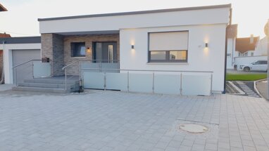 Einfamilienhaus zum Kauf 669.000 € 7 Zimmer 172 m² 582 m² Grundstück Straß Nersingen 89278