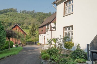 Einfamilienhaus zum Kauf 536.000 € 7 Zimmer 185 m² 33.381 m² Grundstück Oesinghausen Engelskirchen 51766