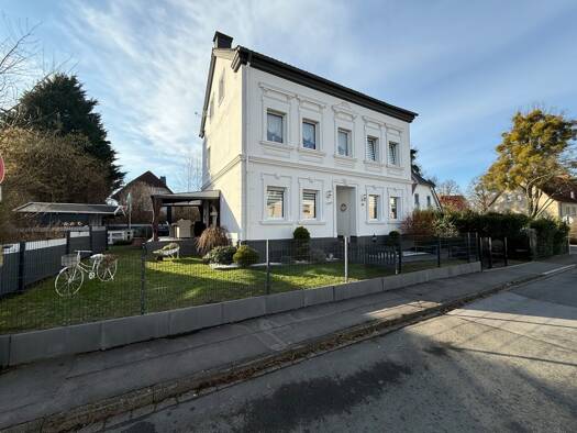 Einfamilienhaus zum Kauf 369.000 € 10 Zimmer 200 m² 451 m² Grundstück Bösperde Menden 58708