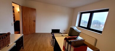 Büro-/Praxisfläche zur Miete provisionsfrei 400 € 1 Zimmer 18 m² Bürofläche Raisdorf Schwentinental 24223