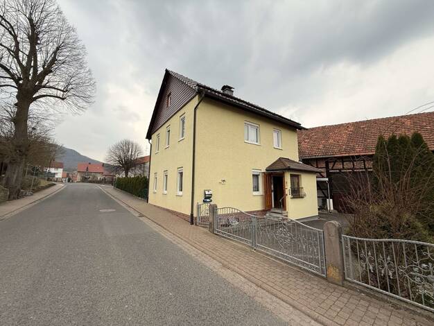 Einfamilienhaus zum Kauf 124.000 € 7 Zimmer 150 m² 686 m² Grundstück Weißenborn 37299