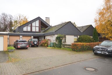 Einfamilienhaus zum Kauf 495.000 € 5 Zimmer 255 m² 1.323 m² Grundstück Uetze Uetze 31311