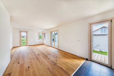 Wohnung zur Miete 1.560 € 3 Zimmer 84 m² Erdgeschoss frei ab 01.08.2024 Holzkirchen Holzkirchen 83607