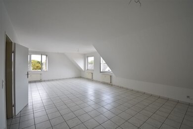 Wohnung zur Miete 505 € 1 Zimmer 54 m² 3. Geschoss frei ab sofort Möllen Voerde (Niederrhein) 46562