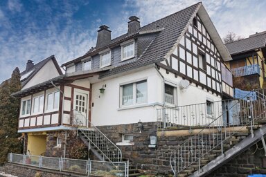 Einfamilienhaus zum Kauf 119.000 € 5 Zimmer 140 m² 605 m² Grundstück Hallenberg Hallenberg 59969