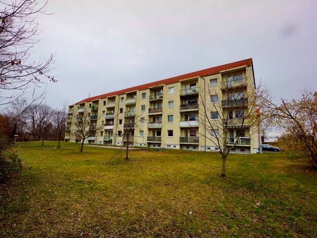 Wohnung zum Kauf als Kapitalanlage geeignet 105.000 € 5 Zimmer 97 m² Erfurterstraße 21 Mönchenholzhausen 99198