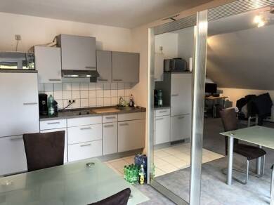 Studio zur Miete 630 € 1 Zimmer 40 m² Dachgeschoss, 3. Geschoss frei ab 01.08.2025 Lütgendortmunder Hellweg 15 a Lütgendortmund - Ost Dortmund 44388
