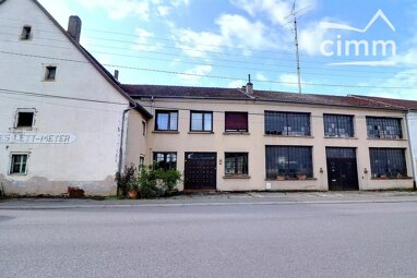 Einfamilienhaus zum Kauf provisionsfrei 130.000 € 8 Zimmer 318,8 m² 745 m² Grundstück Hundling 57990