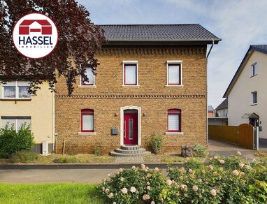 Mehrfamilienhaus zum Kauf 775.500 € 478 m² 539 m² Grundstück Sinzenich Zülpich / Sinzenich 53909