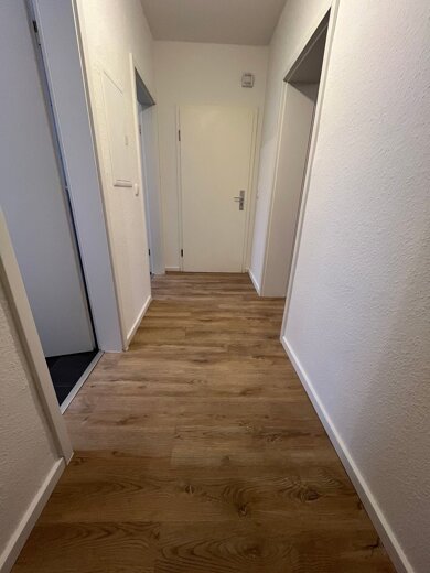 Wohnung zur Miete 399 € 3 Zimmer 55 m² 1. Geschoss frei ab sofort Bronkhorststr. 118 Mittelmeiderich Duisburg 47137