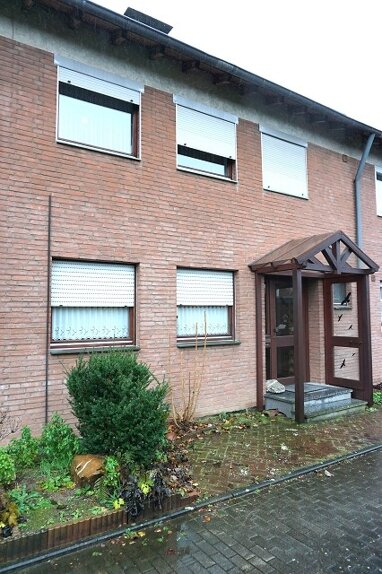 Reihenmittelhaus zum Kauf 329.000 € 6 Zimmer 102 m² 257 m² Grundstück Neersen Willich 47877